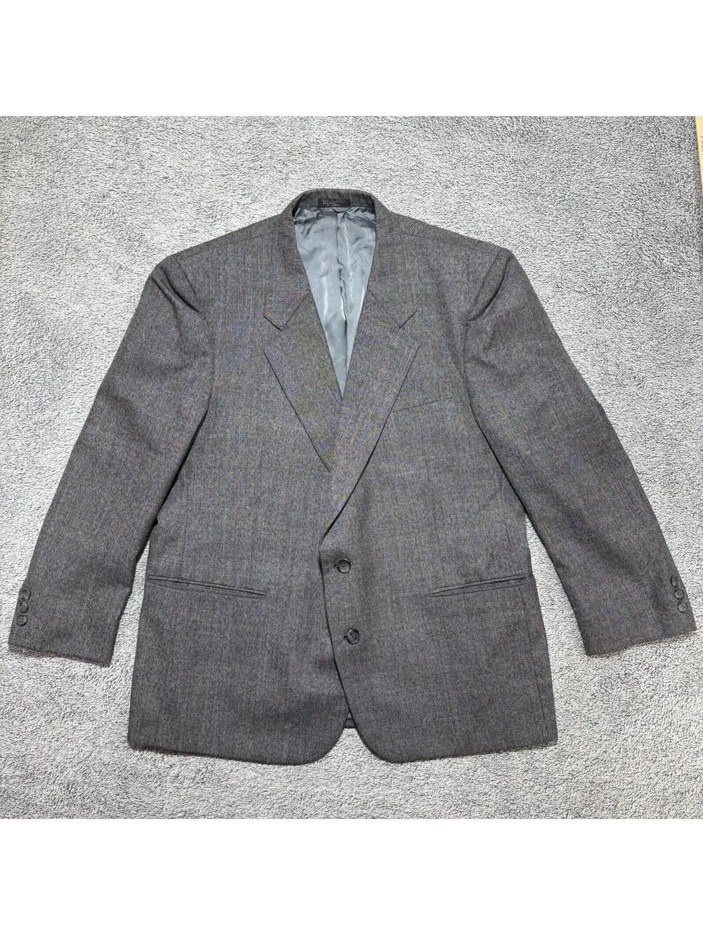 Pierre Boulet Classic Grey Textured Two Button Men’s Size 46 Blazer
